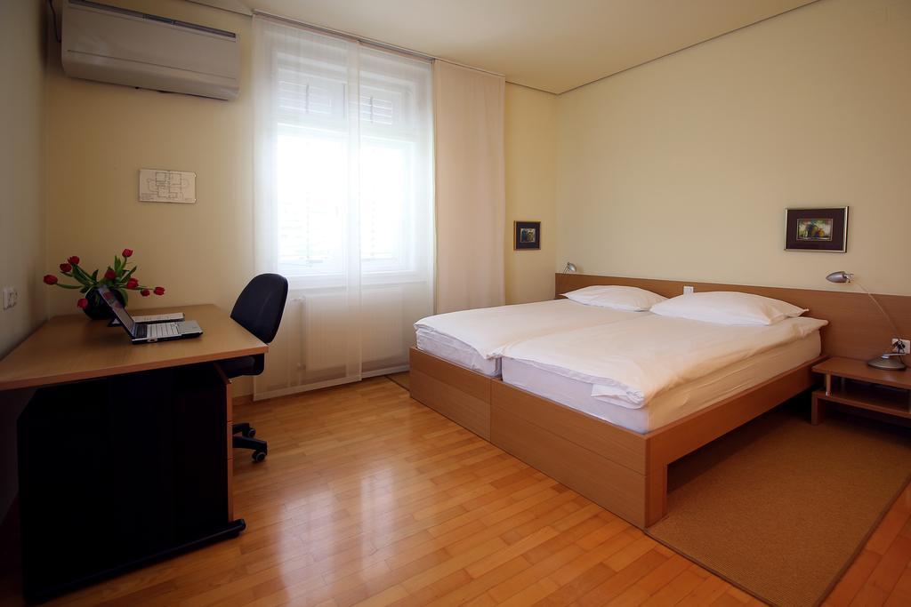 Apartments Villa Boltez Κραν Δωμάτιο φωτογραφία