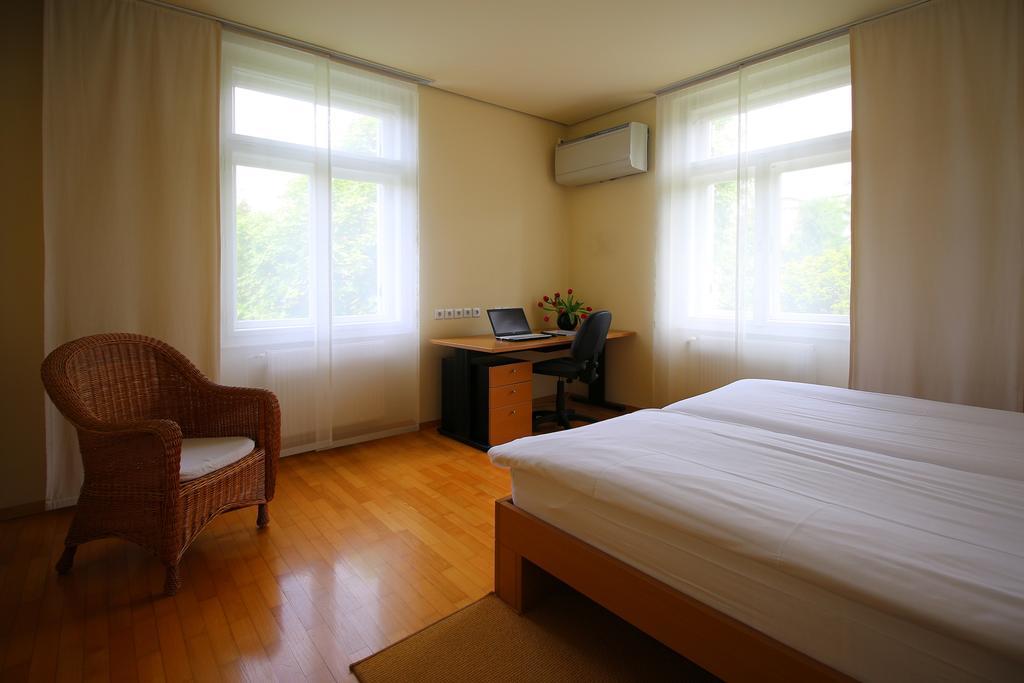 Apartments Villa Boltez Κραν Δωμάτιο φωτογραφία