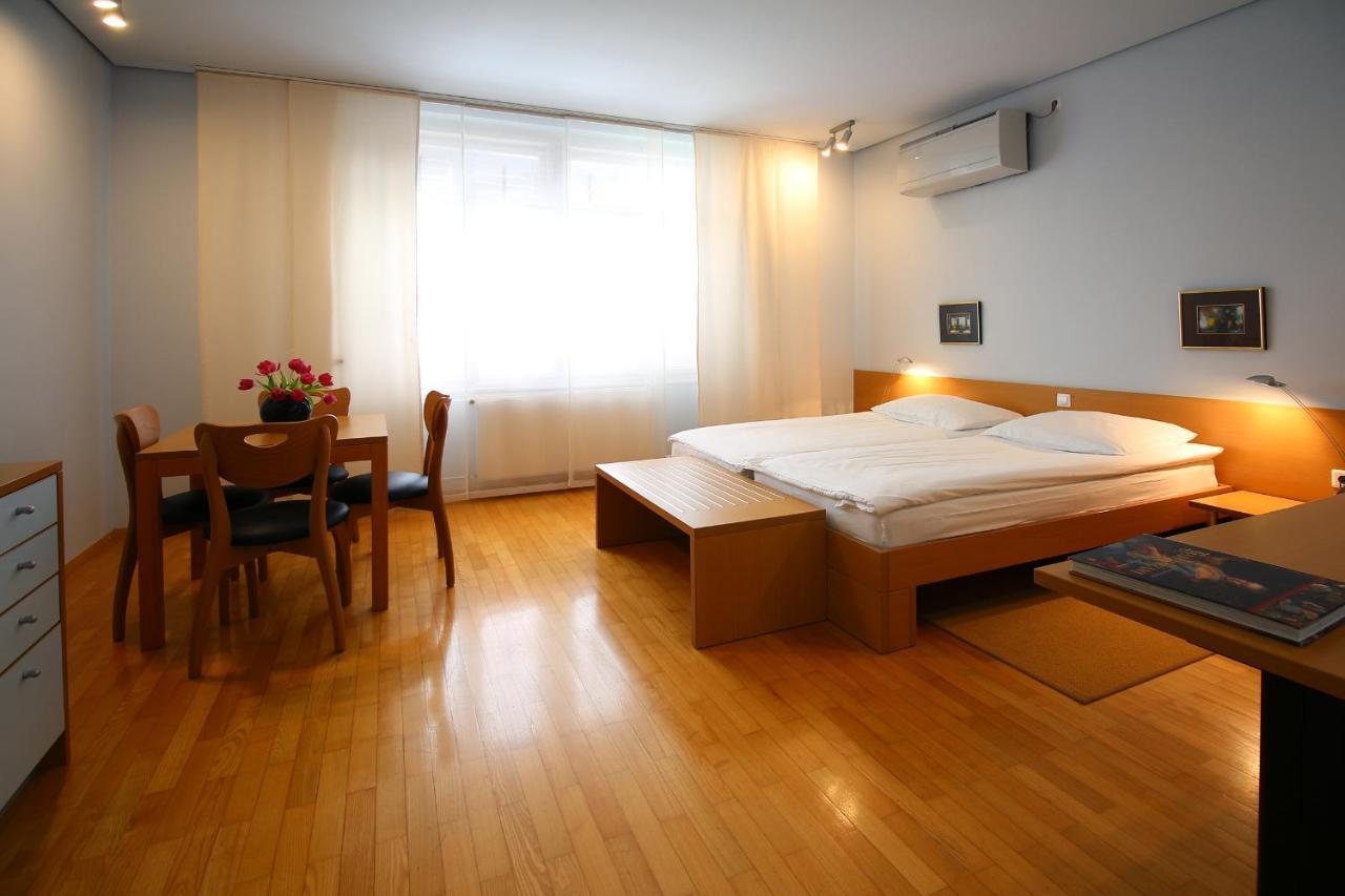 Apartments Villa Boltez Κραν Εξωτερικό φωτογραφία